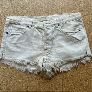 NWOT We the Free White Distressed Jean Shorts